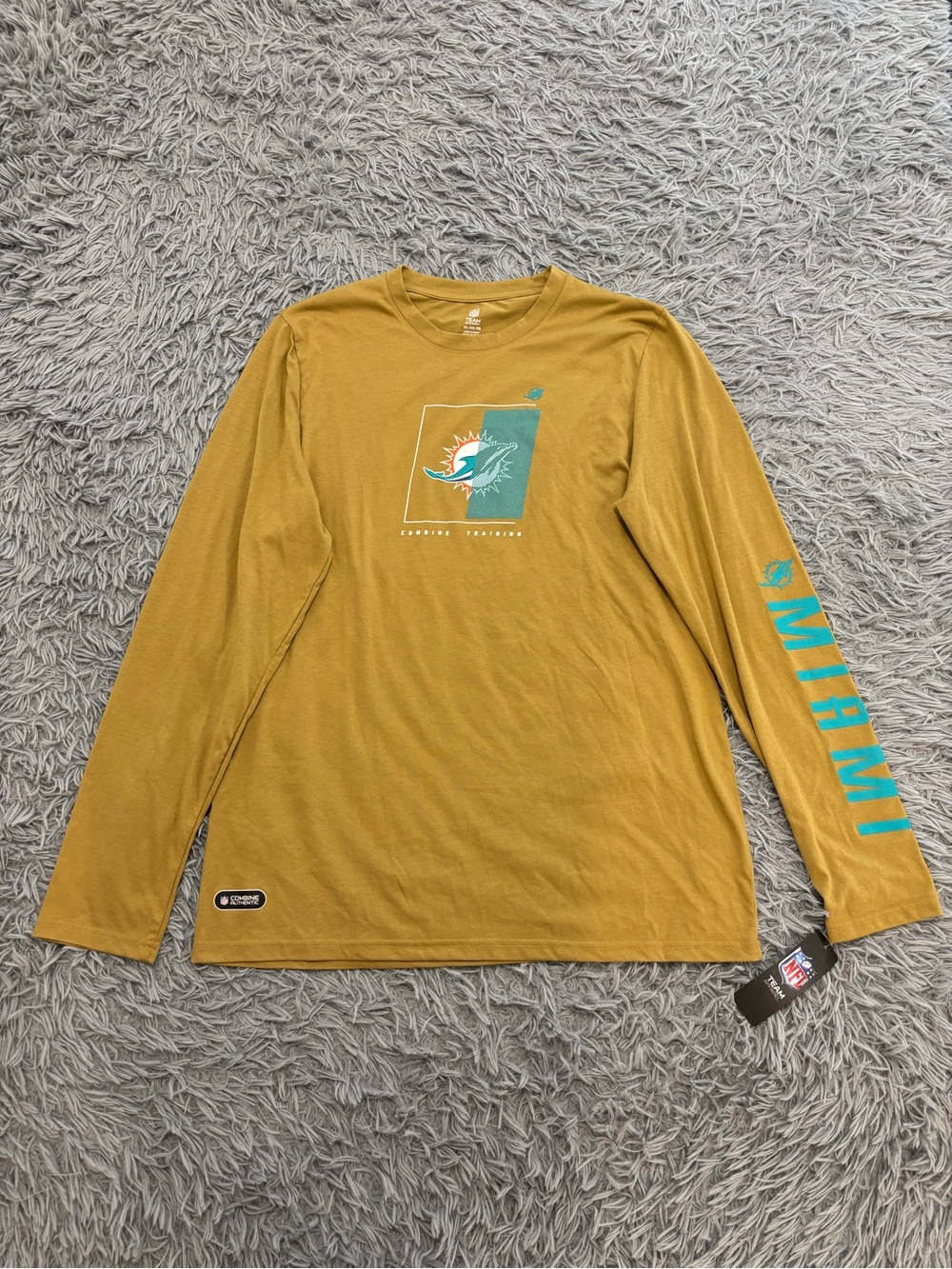NEW Miami Dolphins Men’s Tan NFL Long Sleeve Crew Neck Shirt XL Football Casual